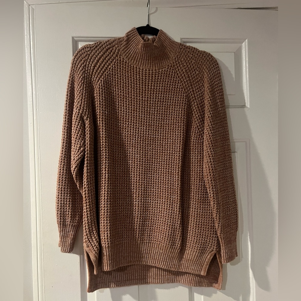 BDG sweater